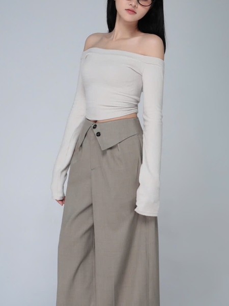 Fitted Off-the-Shoulder Long-Sleeve Top, image 1