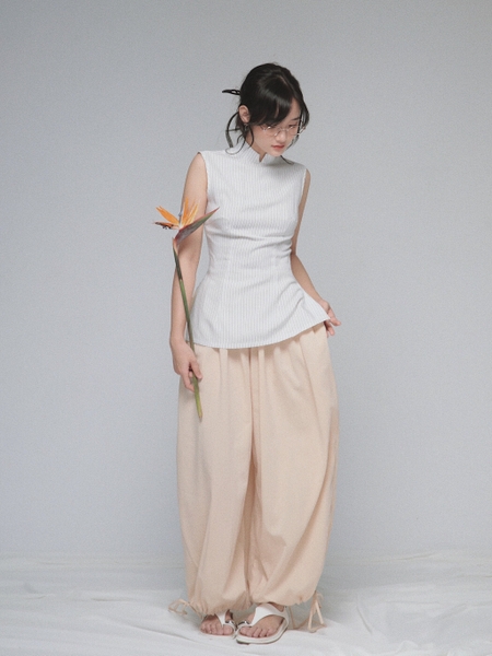 Sleeveless Mandarin-Collar Top, image 6