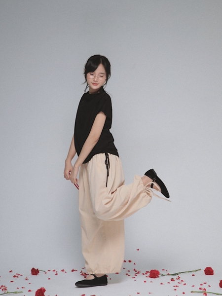 Relaxed Cowl-Neck Drawstring Top, image 3