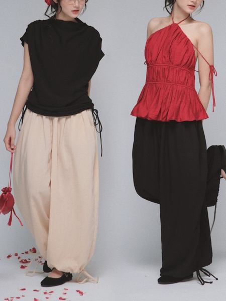 Pleated Linen Balloon Trousers
