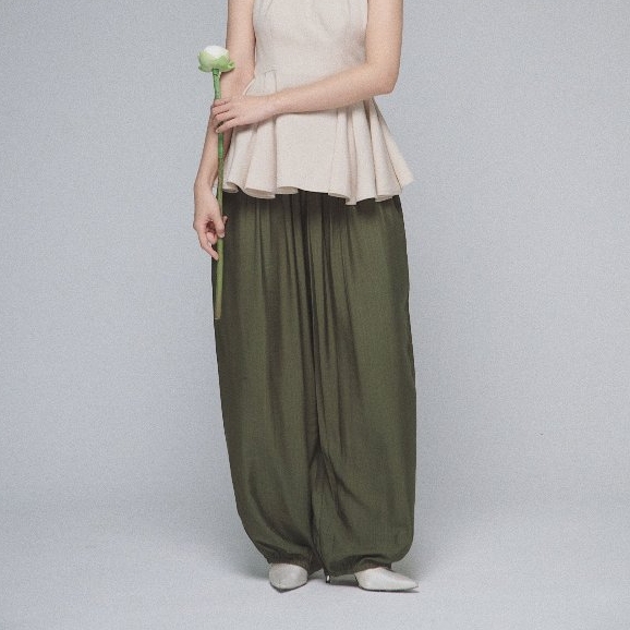 Drawstring Slub-Fabric Balloon Trousers, image 10