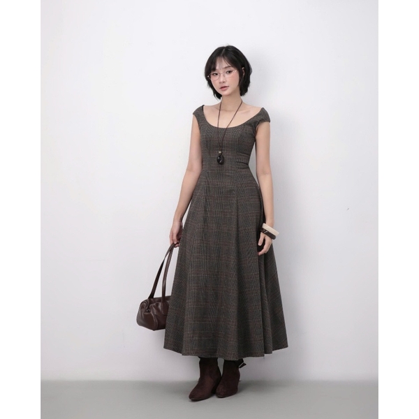 Fitted Long Tie-Back Dress, image 3