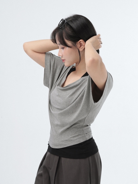 Seleen, Áo layer 2 món (có thể mặc tách rời) form trễ vai cổ yếm mặc được nhiều kiểu, WT0229