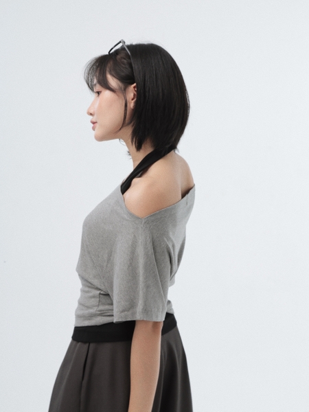 Seleen, Áo layer 2 món (có thể mặc tách rời) form trễ vai cổ yếm mặc được nhiều kiểu, WT0229