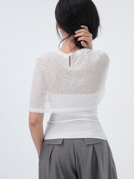 Seleen, Áo thun form ôm body kèm cape (có thể tháo rời), WT0240