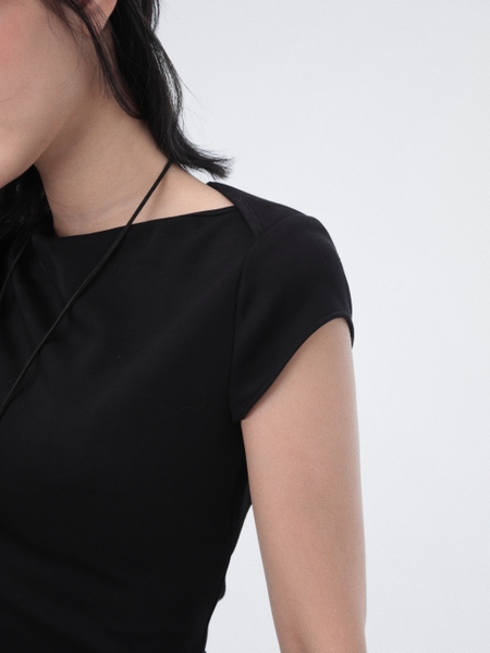 Seleen, Áo thun ôm cổ ngang cao chi tiết hở lưng mắc cài, WT0246