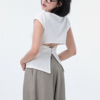 Seleen, Áo thun ôm cổ ngang cao chi tiết hở lưng mắc cài, WT0246