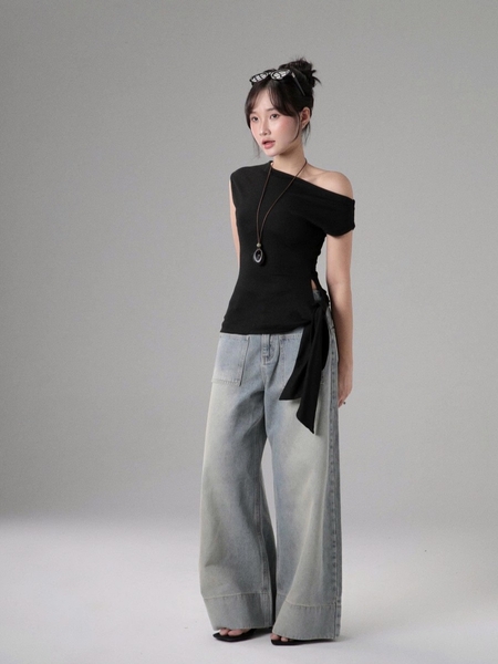 Seleen, Áo thun trễ vai chéo form ôm body chi tiết dây buộc eo, WT0260