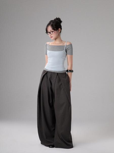 Seleen, Áo layer 2 món (có thể tách rời mặc riêng) form ôm vai trễ ngang áo dây ngoài, WT0265