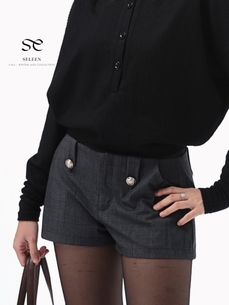 Low-Rise Checked Shorts, image 1