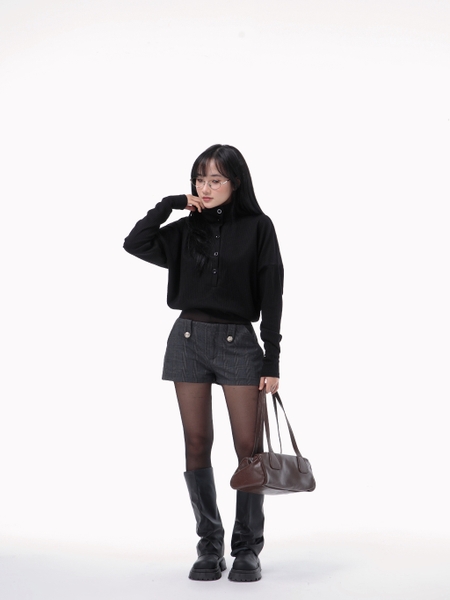 Low-Rise Checked Shorts, image 6