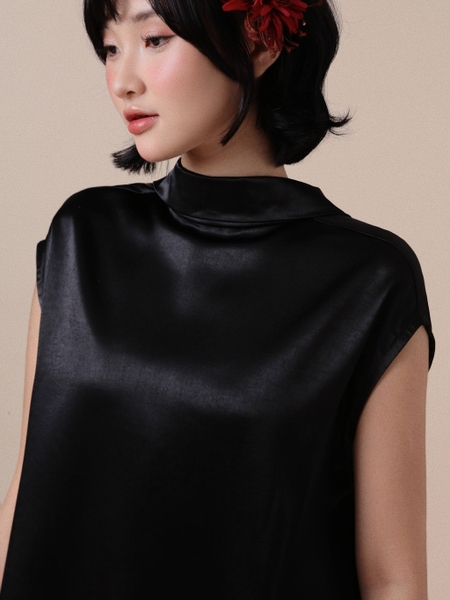 Relaxed Silk Batwing Tie-Back Top, image 3