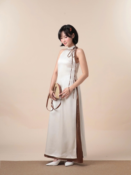 Tra Nguyet Tie-Neck Halter Ao Dai, image 4
