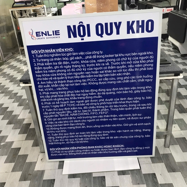 Bảng nội quy kho hàng được thiết kế theo yêu cầu