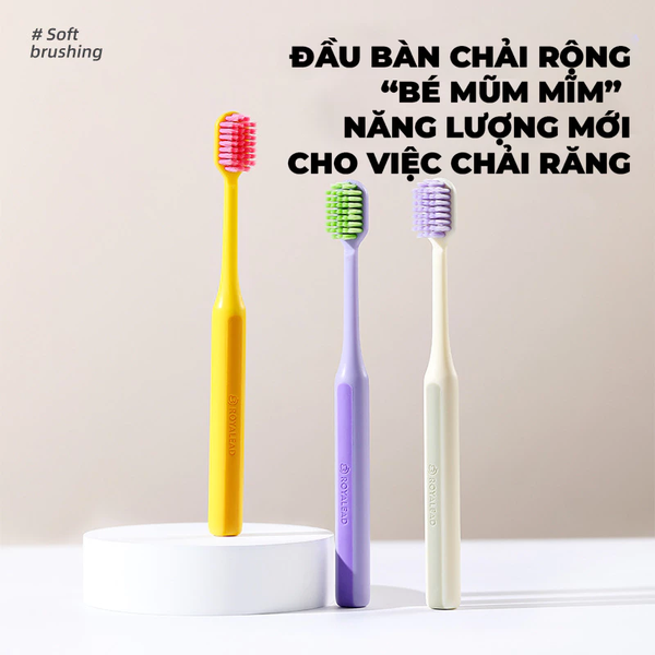Bàn chải cậu bé mũm mĩm trưởng thành màu be