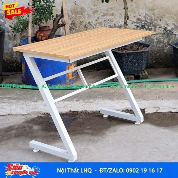 ban-hoc-chan-sat-chu-z-1m2-go-mdf