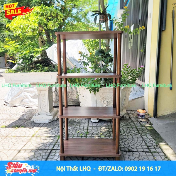 ke-trang-tri-4-tang-sieu-rong-70cm