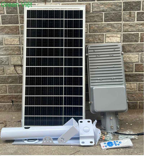 Đèn đường năng lượng mặt trời 300w BC1 Bàn Chải