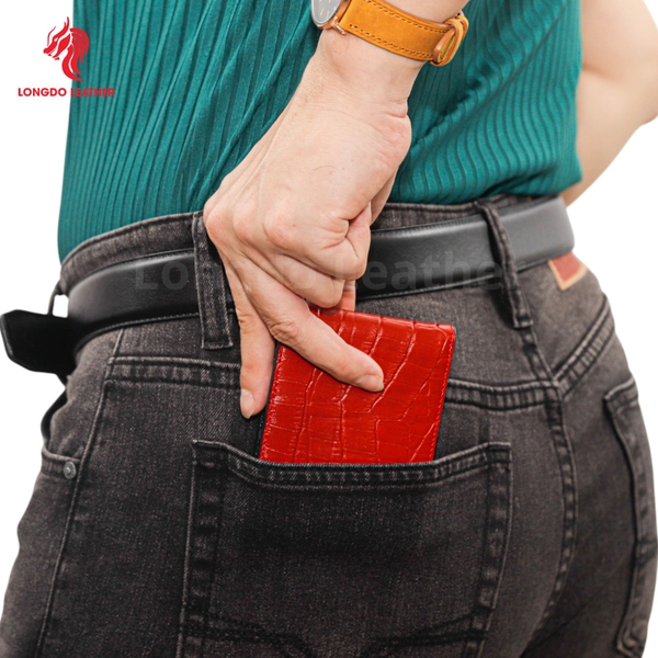 Ví da nam xịn da bò thật dập vân cá sấu, thiết kế trẻ trung bền bỉ  - B08