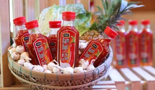 Nước chấm Nam Ngư ớt tỏi Lý Sơn 300ml