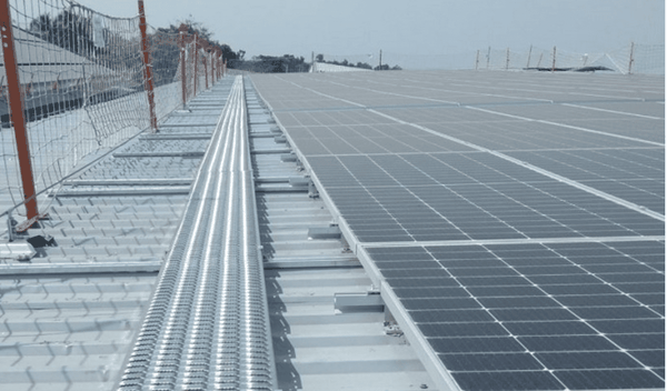 Sàn thao tác điện mặt trời