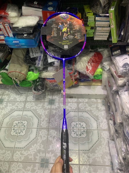 VỢT CẦU LÔNG FELET MONSTAR 19