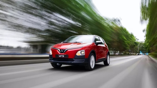Chi phí nuôi VinFast VF 5 so với xe xăng: tiết kiệm hơn 17 triệu đồng mỗi năm