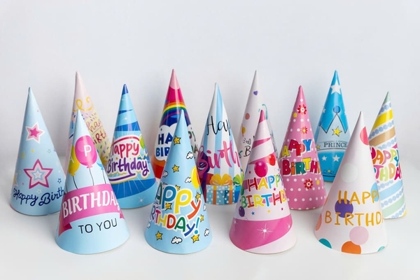 Mũ Trung Happy Birthday 1 | Cọc 100 Cái