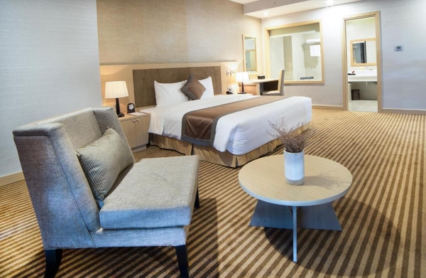Khách sạn Muong Thanh Luxury Vientiane Hotel ( Laos)