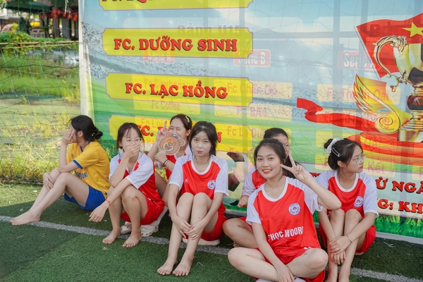 WOORI KẾT NỐI