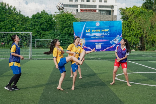 WOORI KẾT NỐI