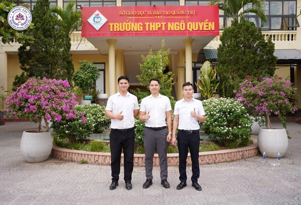 WOORI TIẾP SỨC