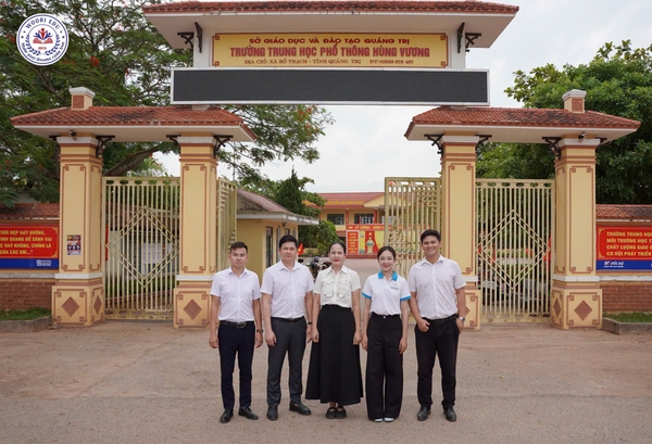 WOORI TIẾP SỨC