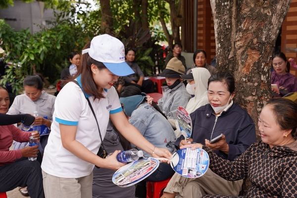 WOORI TIẾP SỨC