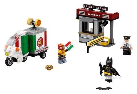 Các mô hình ấn tượng trong bộ Lego Batman Movie 70910 - Chuyến hàng đặc biệt của tên bù nhìn