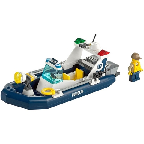 Bé sẽ được phát triển khả năng tư duy khi chơi Lego City 60069 - Trạm Cảnh Sát Đầm Lầy