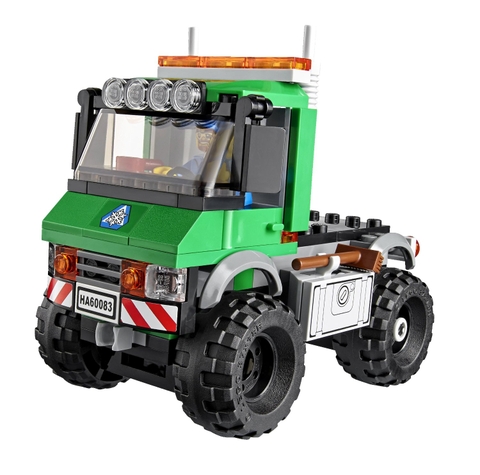 Lego City 60083 - Xe Ủi Tuyết với 196 miếng ghép thông minh được làm từ vật liệu an toàn cho trẻ nhỏ