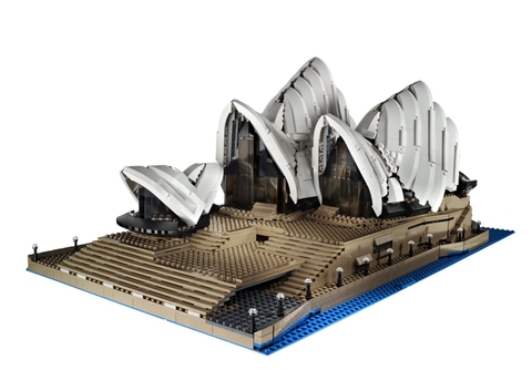 Bạn sẽ thỏa sức thiết kế và xây dựng với bộ xếp hình Lego Creator 10234 - Nhà Hát Con Sò Sydney
