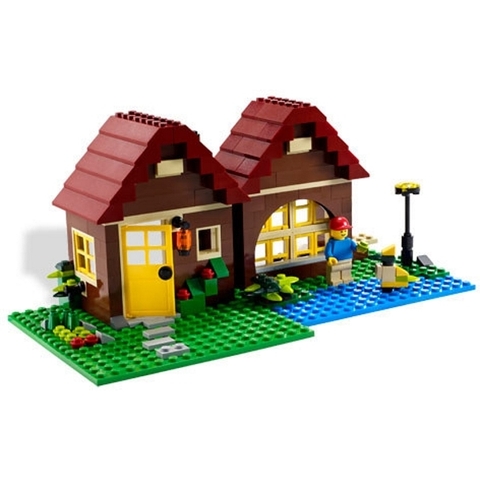 Bộ đồ chơi Lego Creator 5766 - Log Cabin phát triển khả năng sáng tạo và thiết kế cho bé