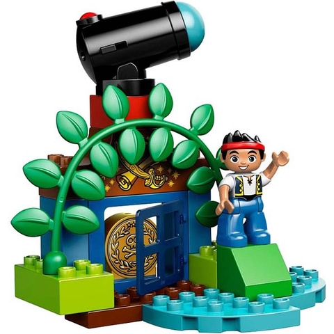 Hình ảnh nhân vật xuất hiện trong bộ Lego Duplo 10514 - Tàu Cướp Biển của Jake