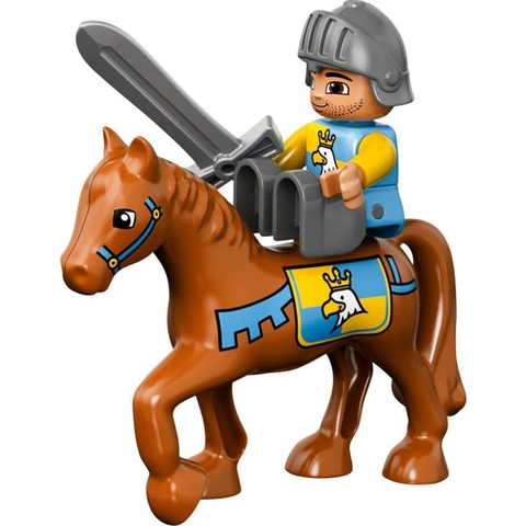 Chiến sĩ xuất hiện trong bộ Lego Duplo 10577 - Lâu Đài Hoàng Gia