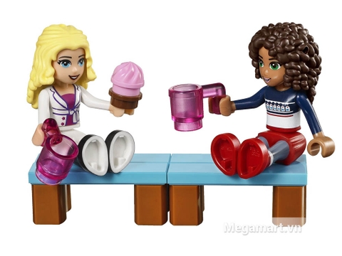 Bộ đồ chơi Lego Friends 41102 - Bộ Lịch Lego Friends 2015 mang đến cho bé giờ phút vui chơi bổ ích