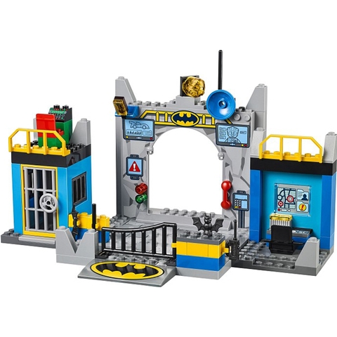 150 miếng ghép sống động trong Lego Juniors 10672 - Bảo Vệ Hang Dơi