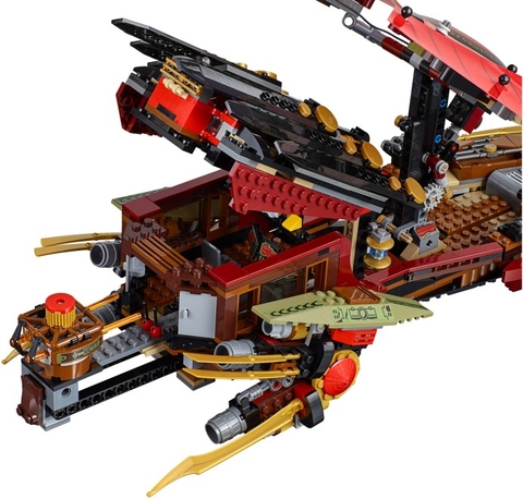 Mô hình chuyên cơ trong Lego Ninjago 70738 - Chuyến Bay Cuối Cùng Của Destiny's Bounty