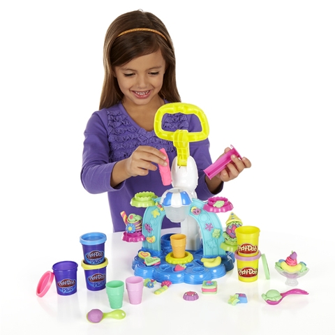 Bộ đồ chơi Play-Doh B0306 - Máy làm kem cầu vồng sáng tạo