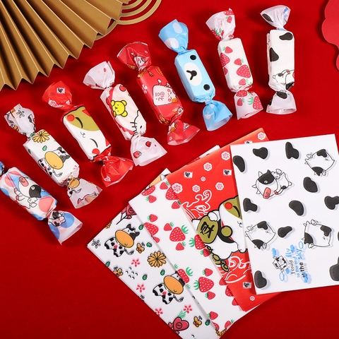 Giấy gói kẹo xoắn mẫu ngẫu nhiên (500c)