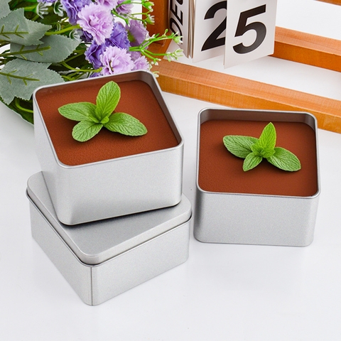 Hộp thiếc vuông nắp trong 9x9x5,5cm