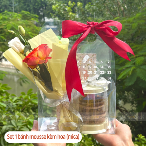 Set quà tặng 1 bánh kèm hoa (mica)