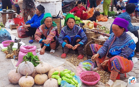 KHÁM PHÁ CHỢ PHIÊN CAO BẰNG