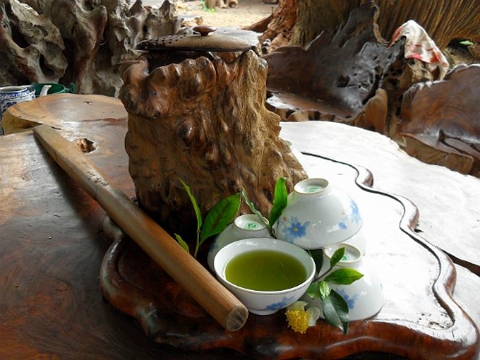 ĐẶC SẢN CHÈ ĐÂM XỨ NGHỆ !